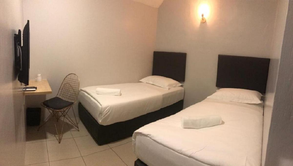 Hako Xpress Skudai Baru Hotel Джохор Бахру Екстериор снимка