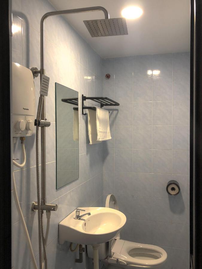 Hako Xpress Skudai Baru Hotel Джохор Бахру Екстериор снимка